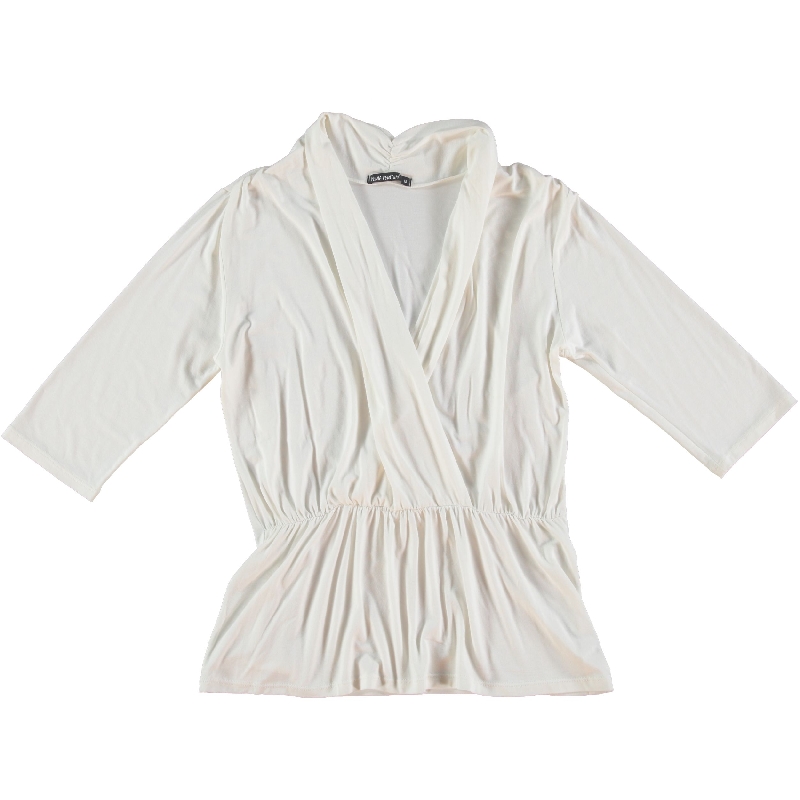 Blusa abertura frente (11040178) Blusa abertura frente (11040178)